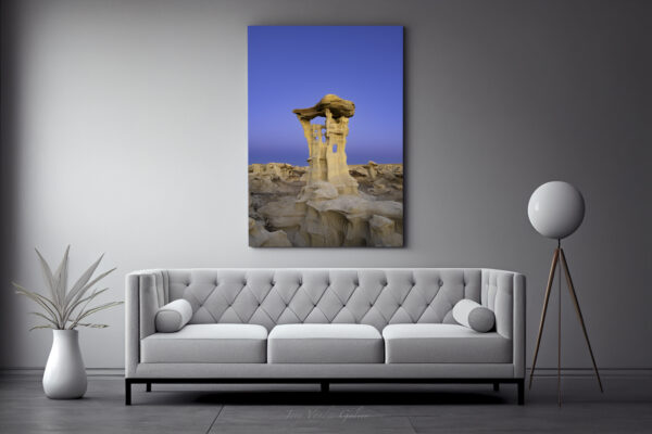 Alien Throne - Blue Hour - Image 4